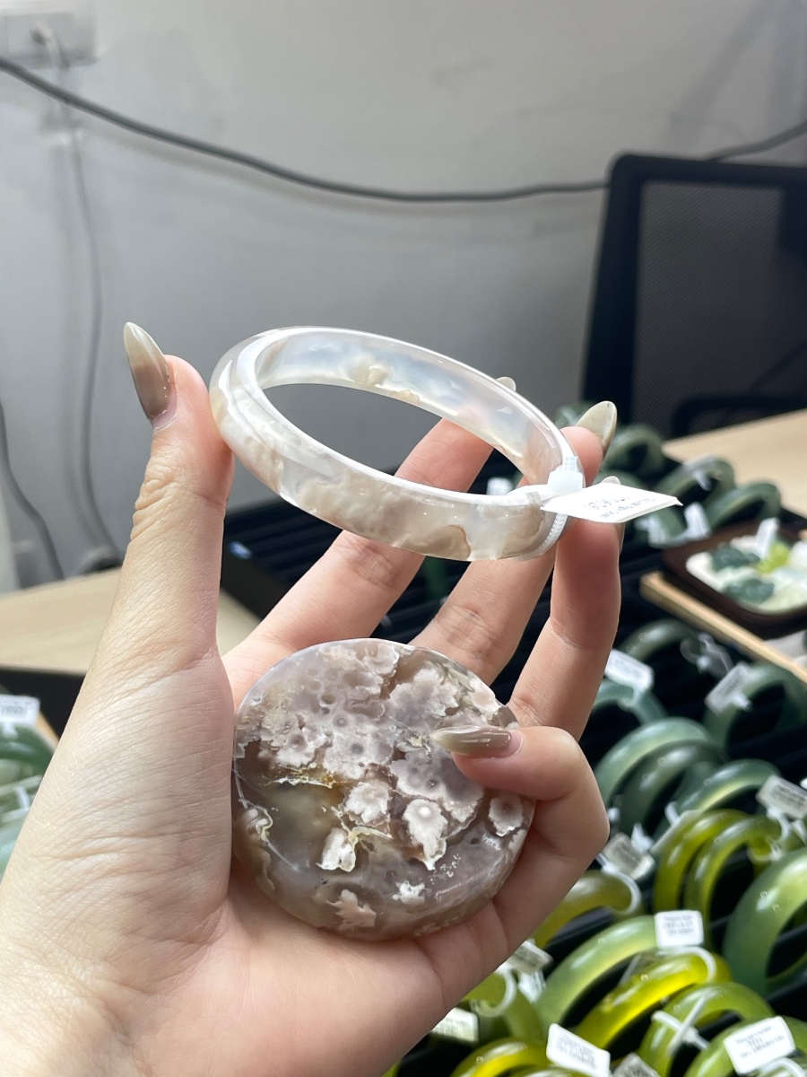 Vòng Mã Não Hoa Anh Đào ni 54.7 - 11.2 - 6.9